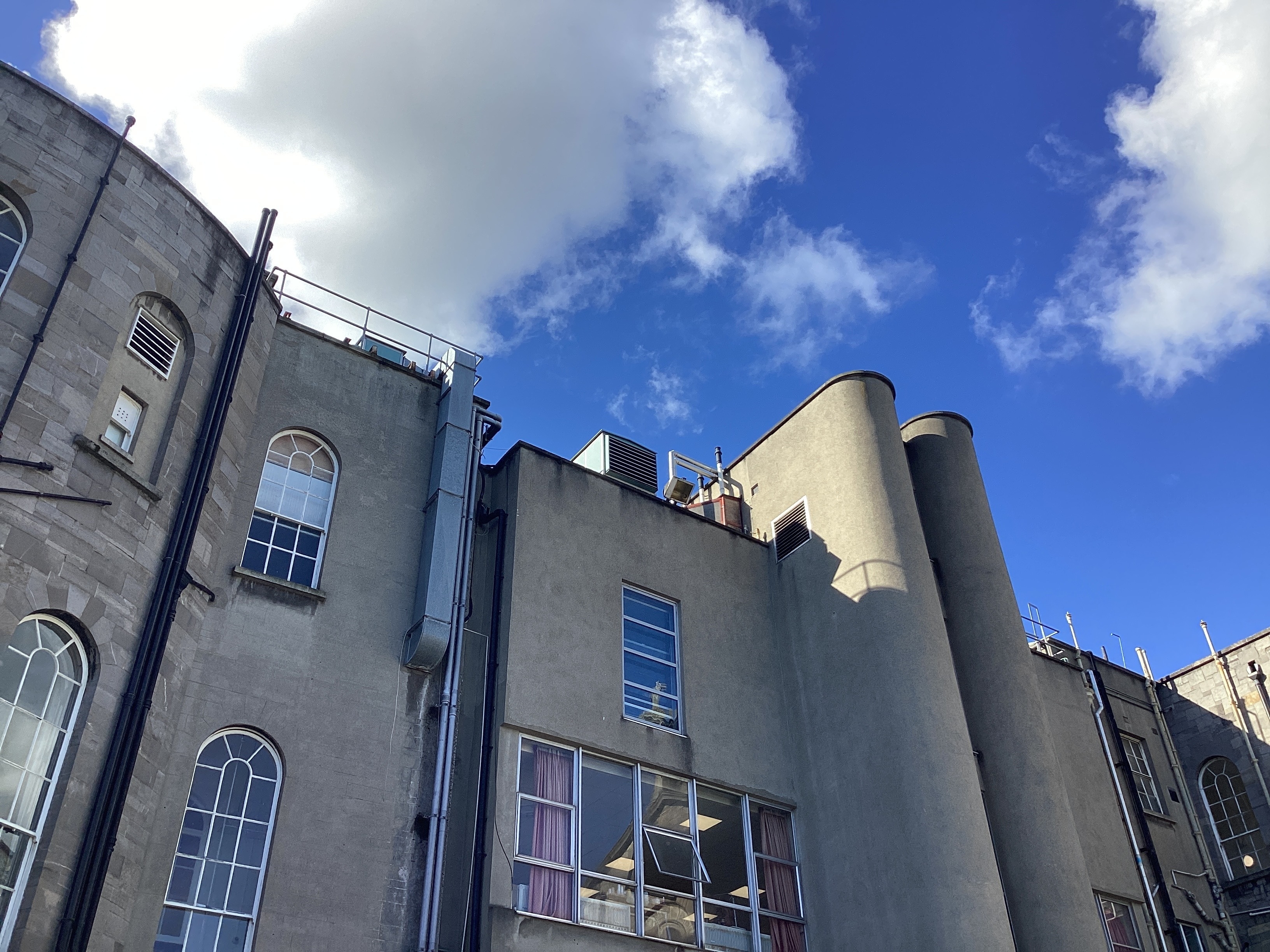 Misericordiae Building (East & West Wings) at Mater Misericordiae University Hospital Decarbonisation