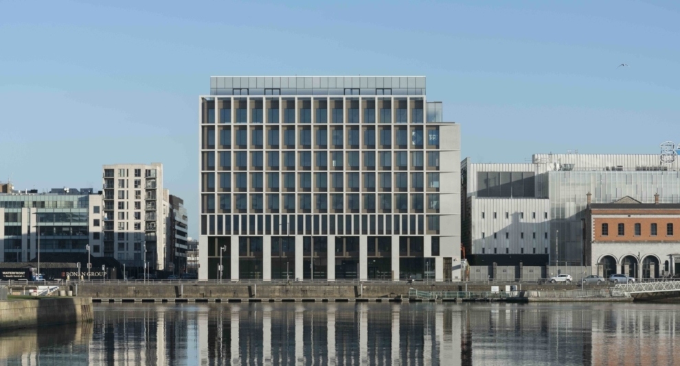 craft\elements\db\ElementQuery