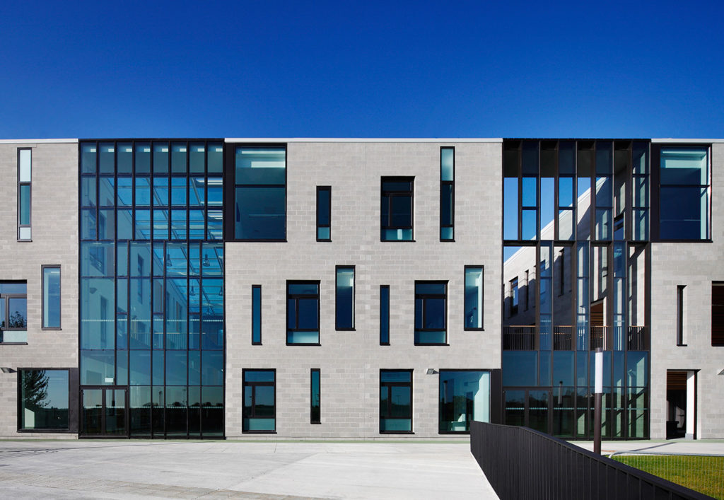 Reemplazo del Edificio Principal del Instituto MDB, Universidad Técnica de Shannon