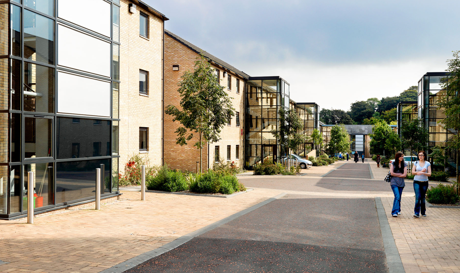 Queen's University Belfast Campus Energy Centres